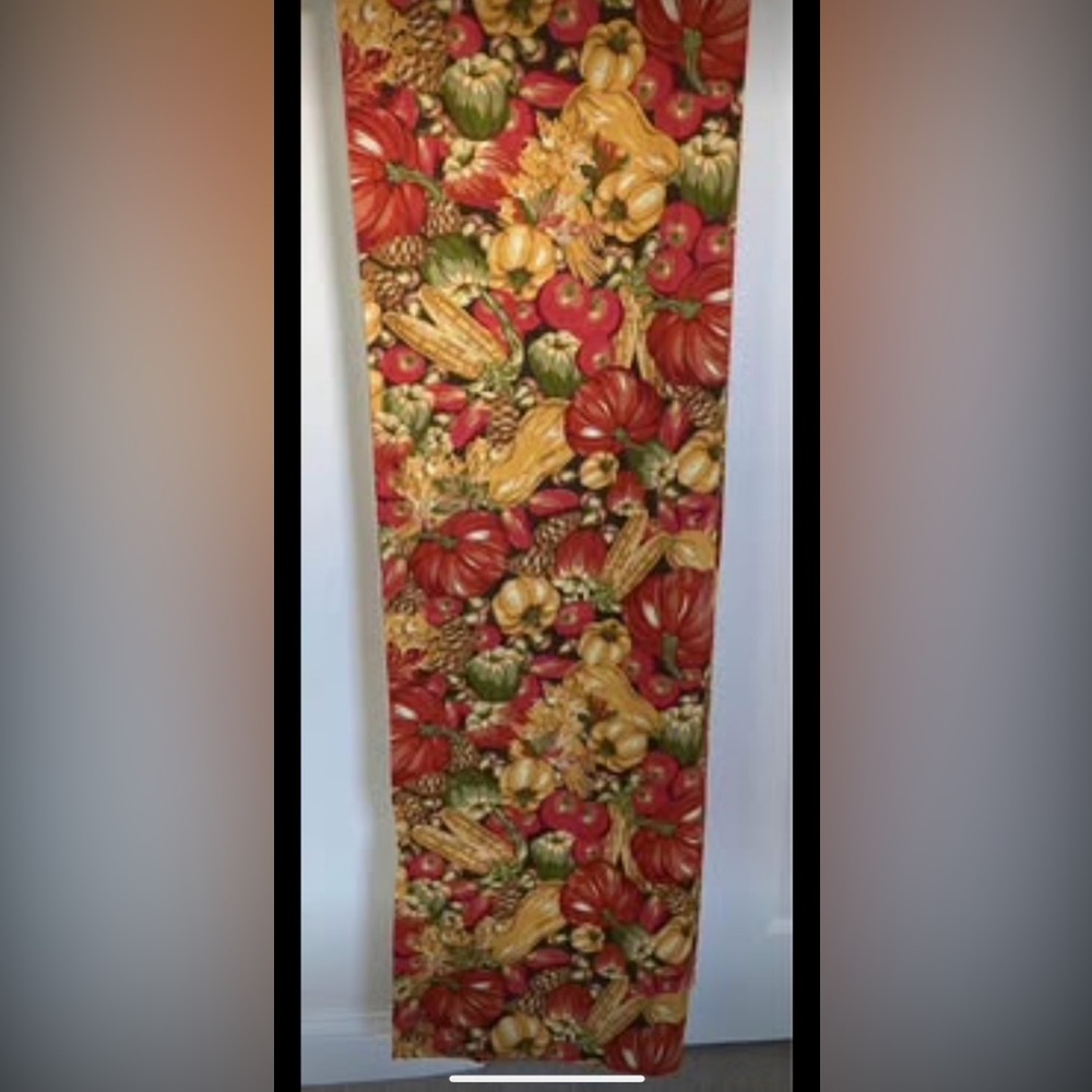 Better Homes & Gardens Harvest/Autumn Tablecloth